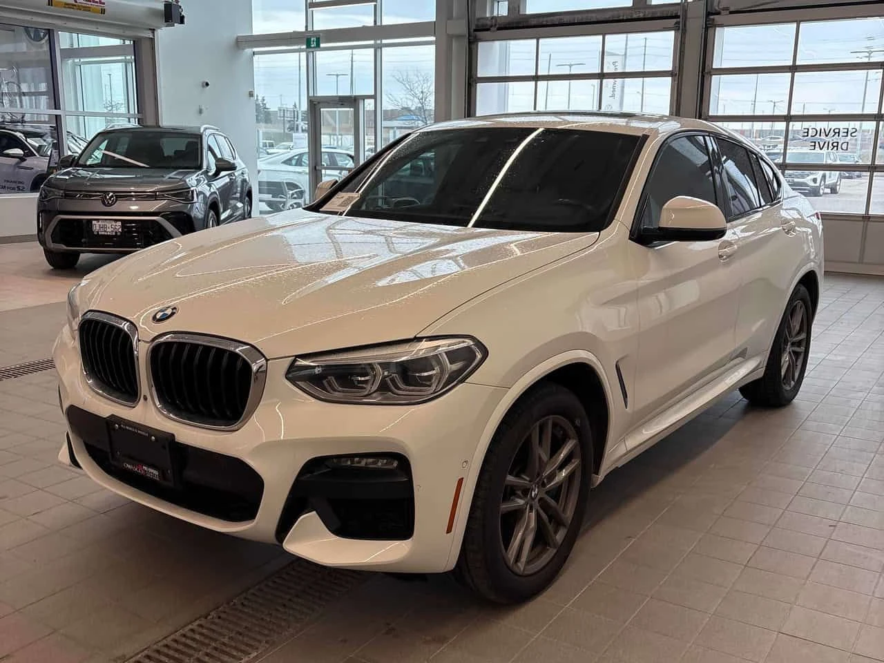 BMW X4 xDrive30i/AMBIENT/360 CAM/ПАНОРАМА