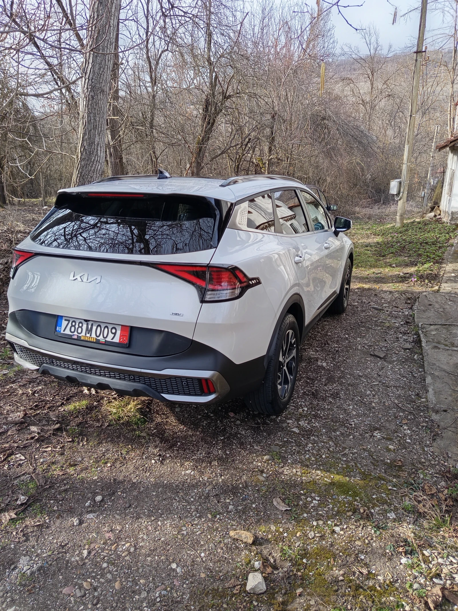 Kia Sportage 1.6 EX, 4x4 HEV, снимка 6 - Автомобили и джипове - 54243059