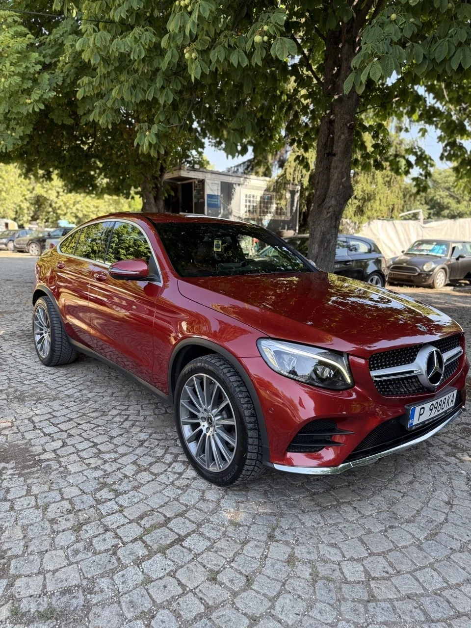 Mercedes-Benz GLC 350 Купе, 70.000км, Пълна сервизна история в мерцедес