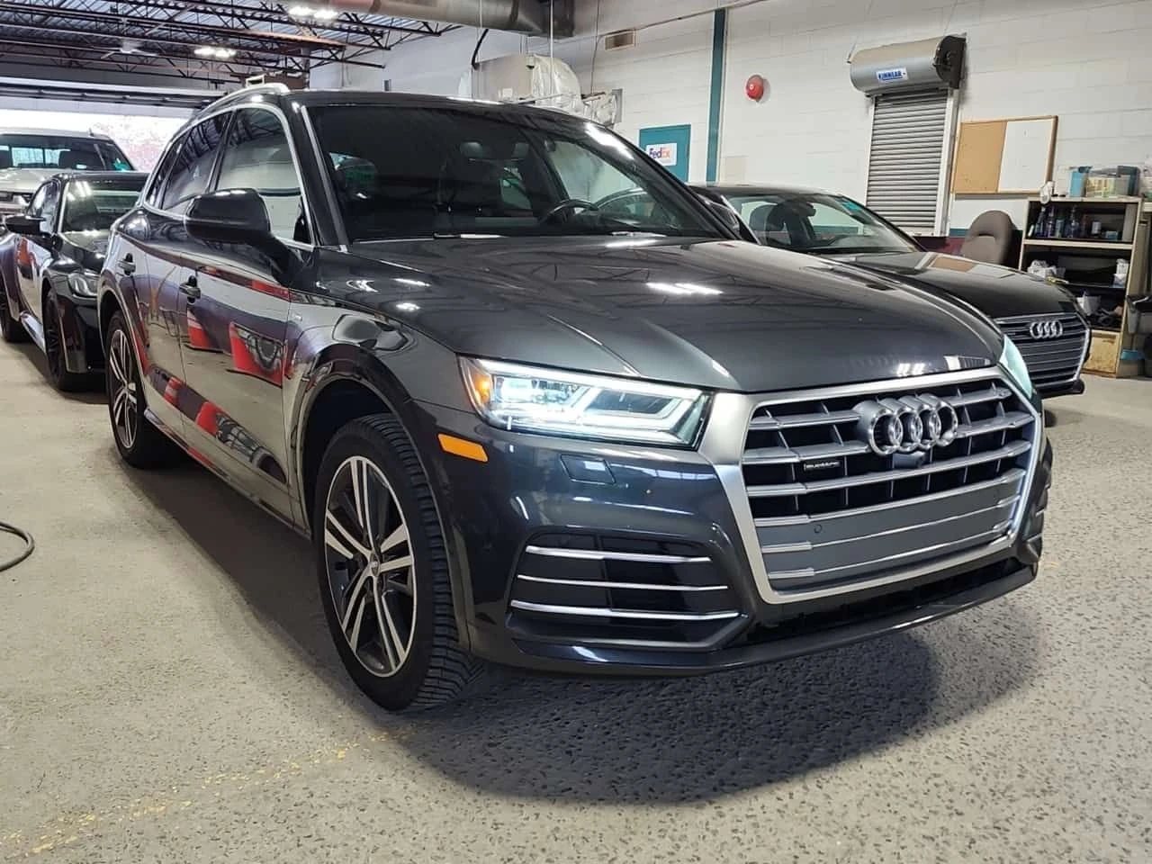 Audi Q5 * Technik * ПОДГРЕВИ * 360 * PANO * CARFAX, снимка 2 - Автомобили и джипове - 54544385