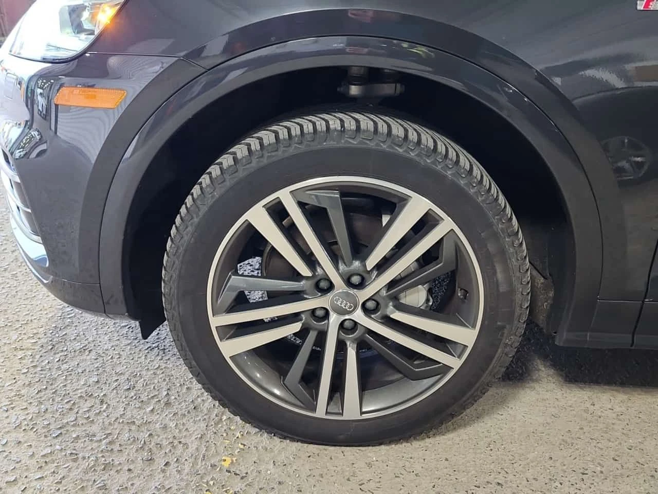 Audi Q5 * Technik * ПОДГРЕВИ * 360 * PANO * CARFAX, снимка 6 - Автомобили и джипове - 54544385