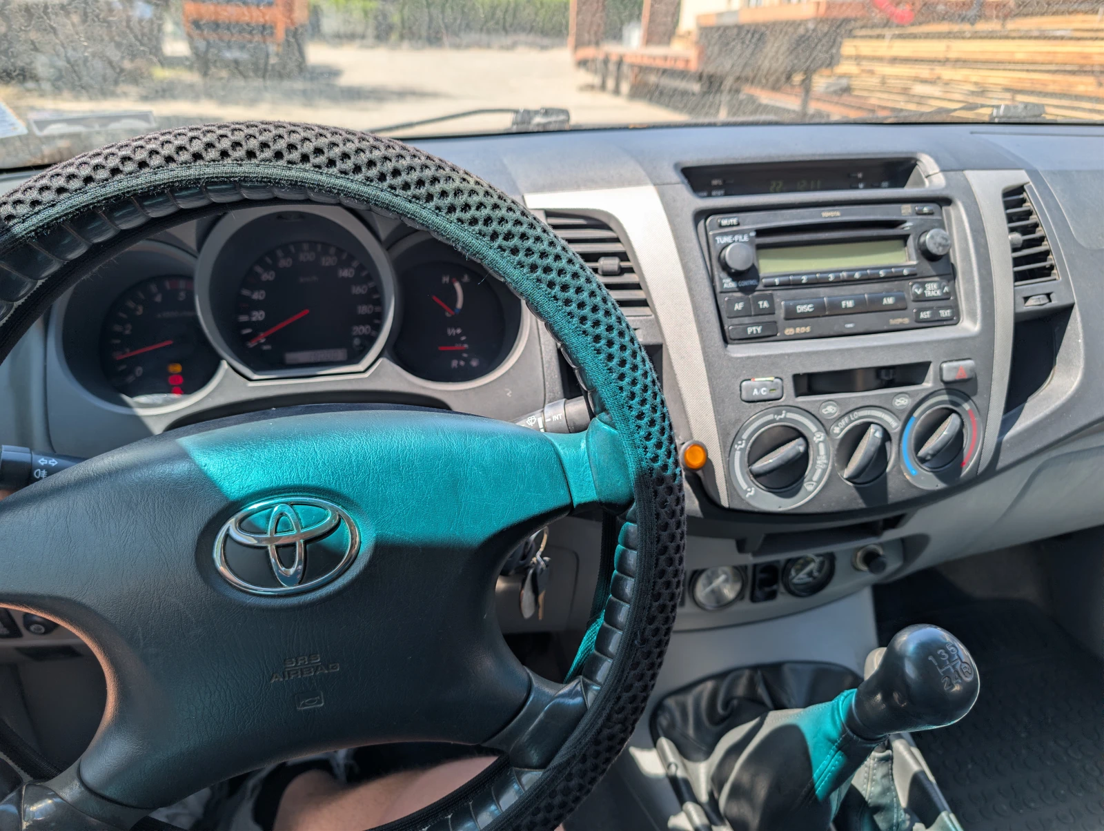 Toyota Hilux 3.0 D-4D/4x4/Raptor, снимка 12 - Автомобили и джипове - 54627723
