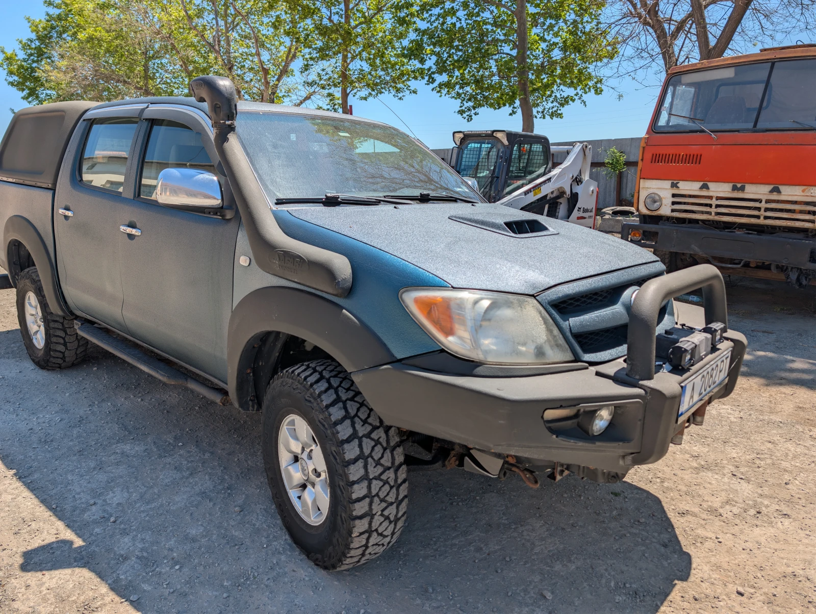 Toyota Hilux 3.0 D-4D/4x4/Raptor, снимка 3 - Автомобили и джипове - 54627723