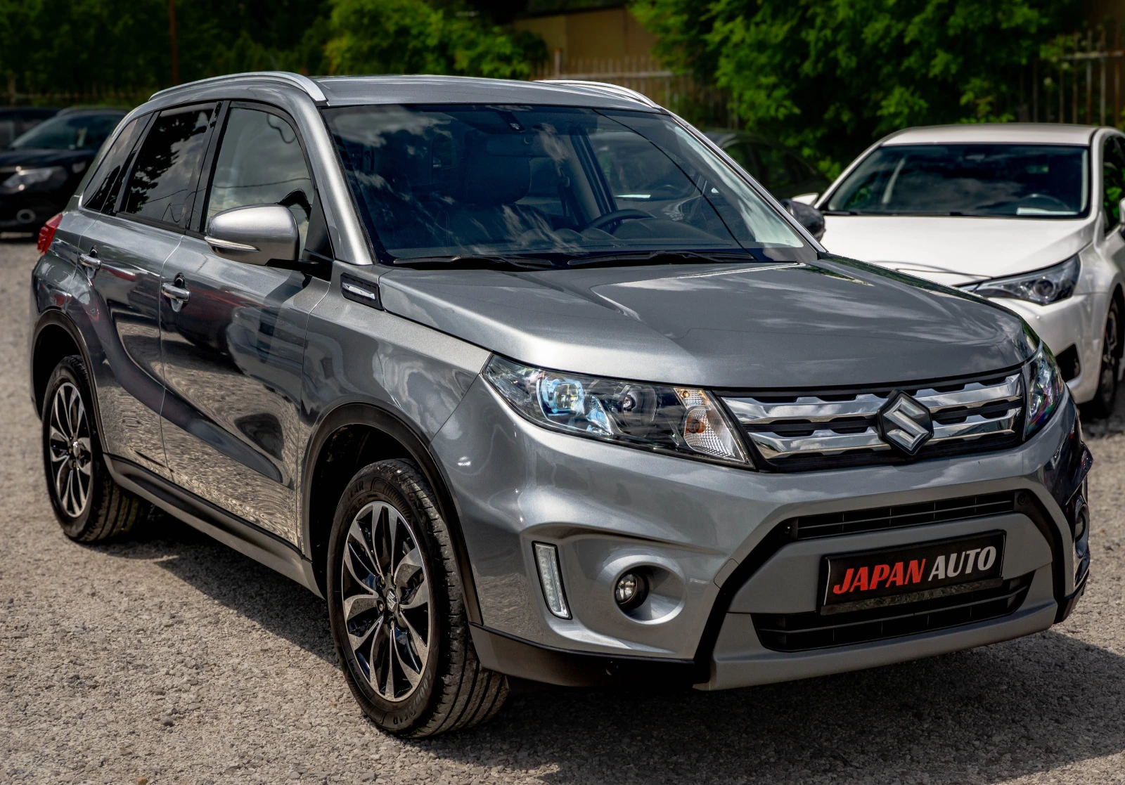 Suzuki Vitara 1.6 бензин| EXCLUSIVE! ALCANTARA! TOP! ГАРАНЦИЯ!, снимка 3 - Автомобили и джипове - 54790914