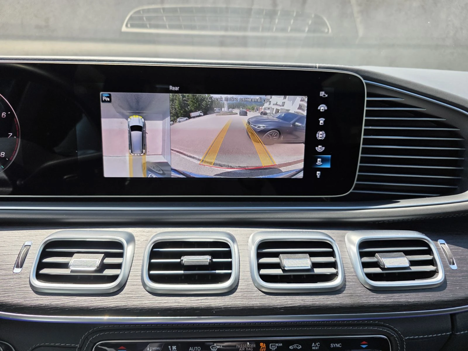 Mercedes-Benz GLS 600 MAYBACH, снимка 15 - Автомобили и джипове - 54855315