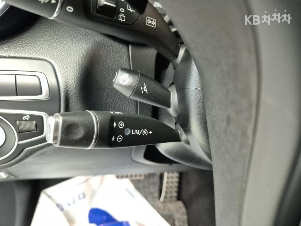 Mercedes-Benz GLC 300 4MATIC AMG LINE HEAD UP PANORAMA CAMERA BURMESTER, снимка 14 - Автомобили и джипове - 55455674