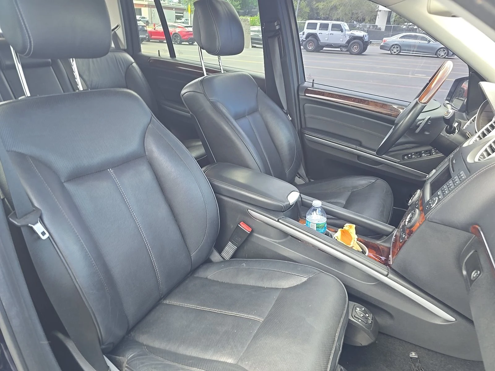 Mercedes-Benz GL 550 4MATIC* Fully loaded* Крайна цена* , снимка 10 - Автомобили и джипове - 55825804