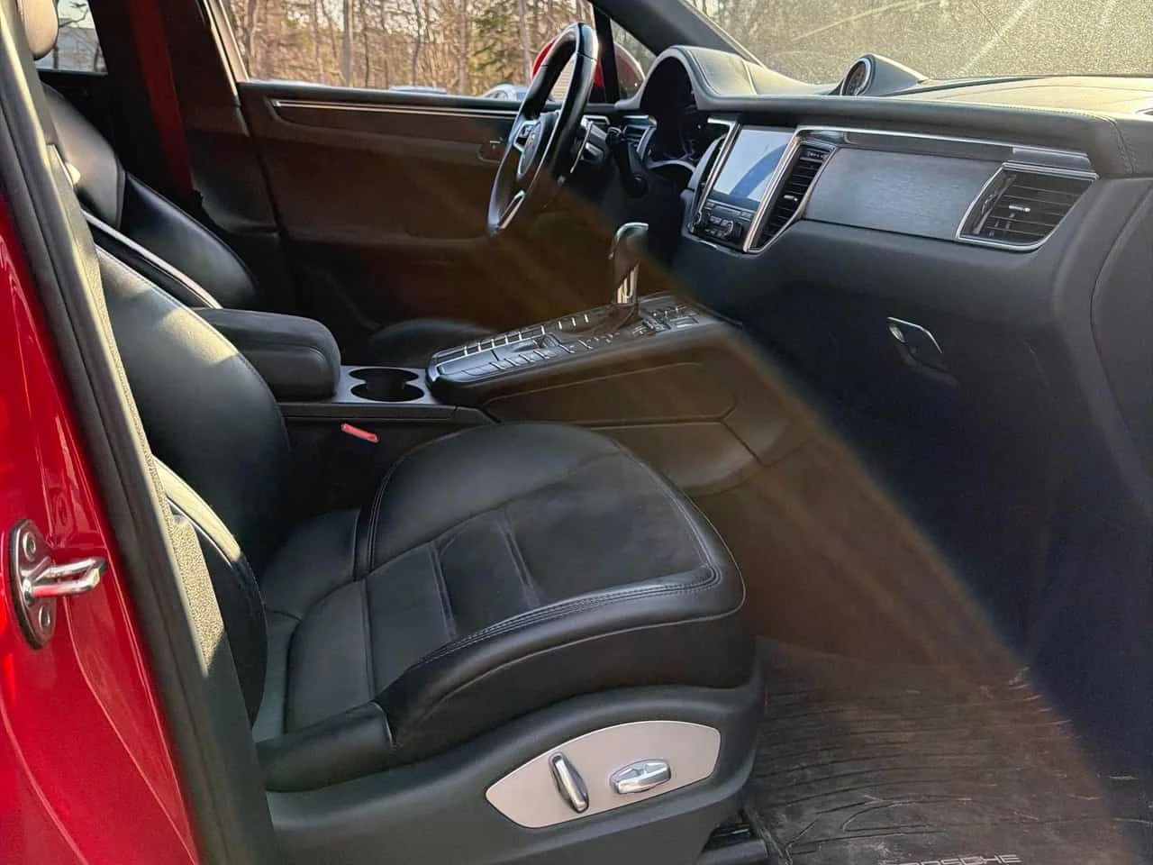 Porsche Macan * GTS * CARFAX * ОТ ПРЕДСТАВИТЕЛСТВО * , снимка 16 - Автомобили и джипове - 56304443
