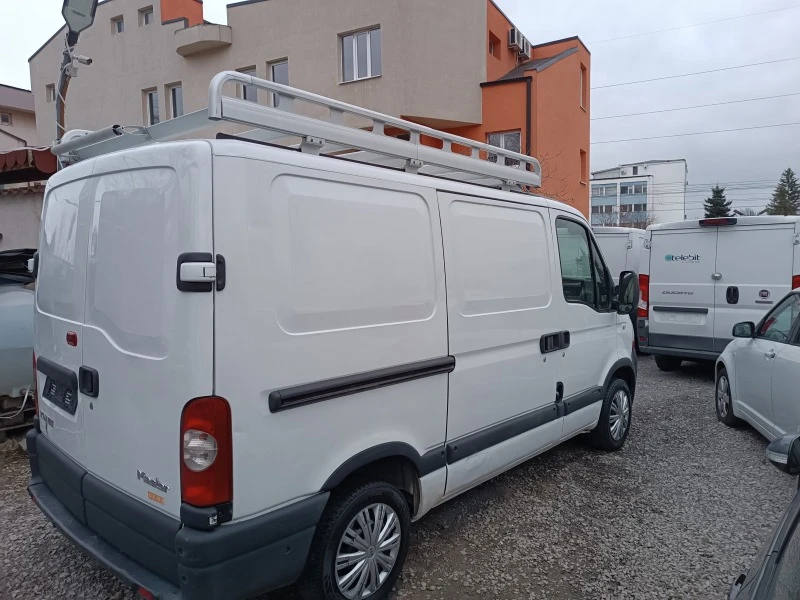 Renault Master 2.5dCI/6скорости/климатик, снимка 6 - Бусове и автобуси - 47747117