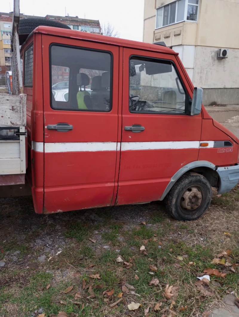 Iveco Daily, снимка 4 - Бусове и автобуси - 48196007