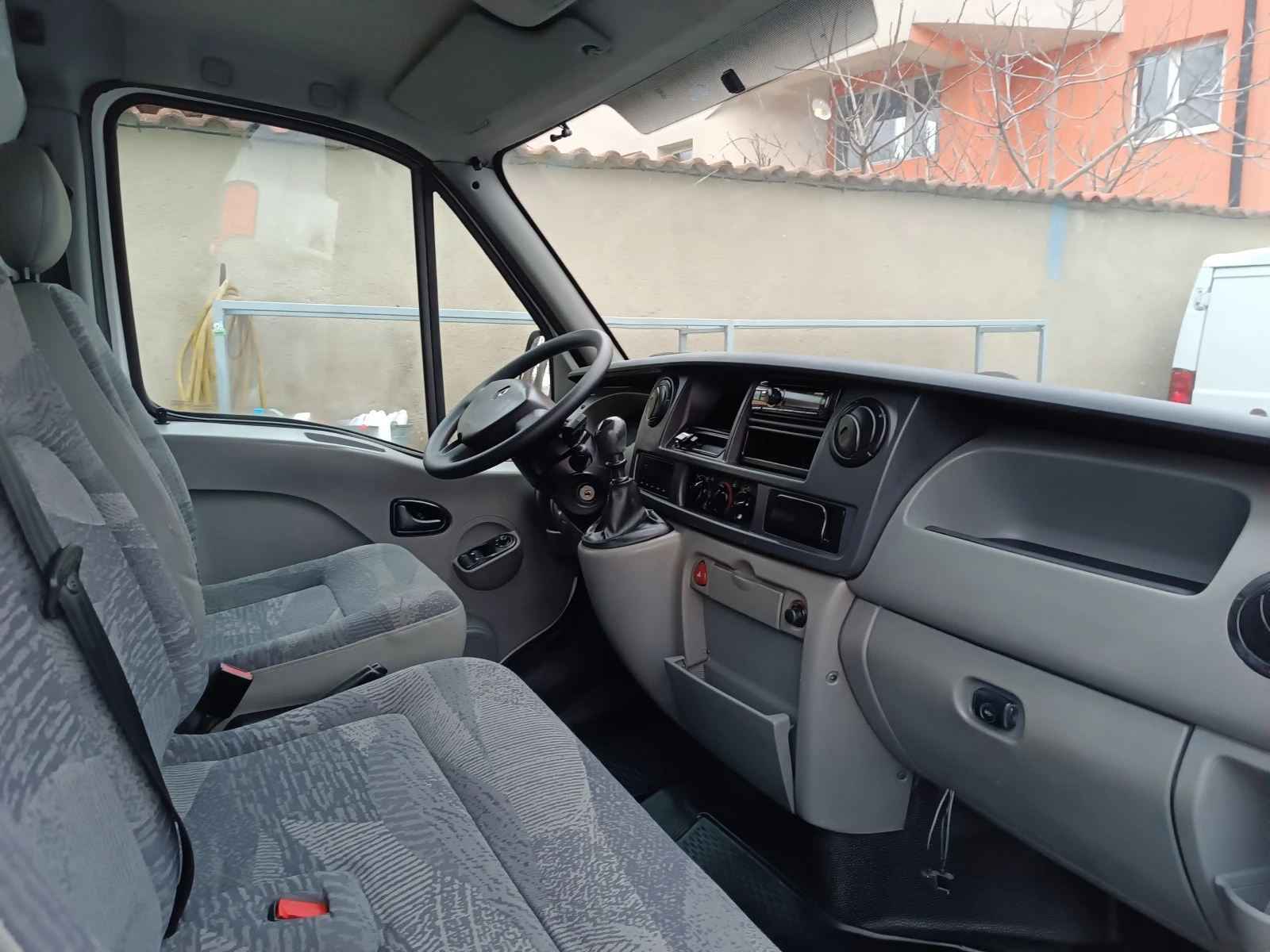 Renault Master 2.5dCI/6скорости/климатик - изображение 7