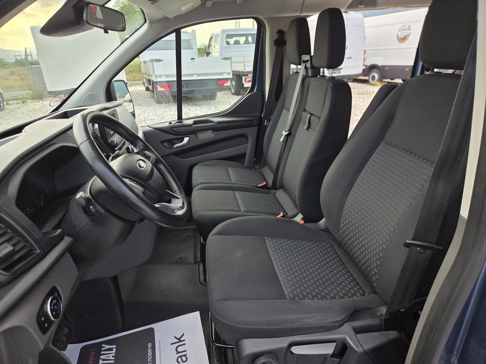 Ford Transit Custom 2.0 TDCi, Пътнически, 9 местен, Клима, ЕВРО 6, снимка 9 - Бусове и автобуси - 54811330