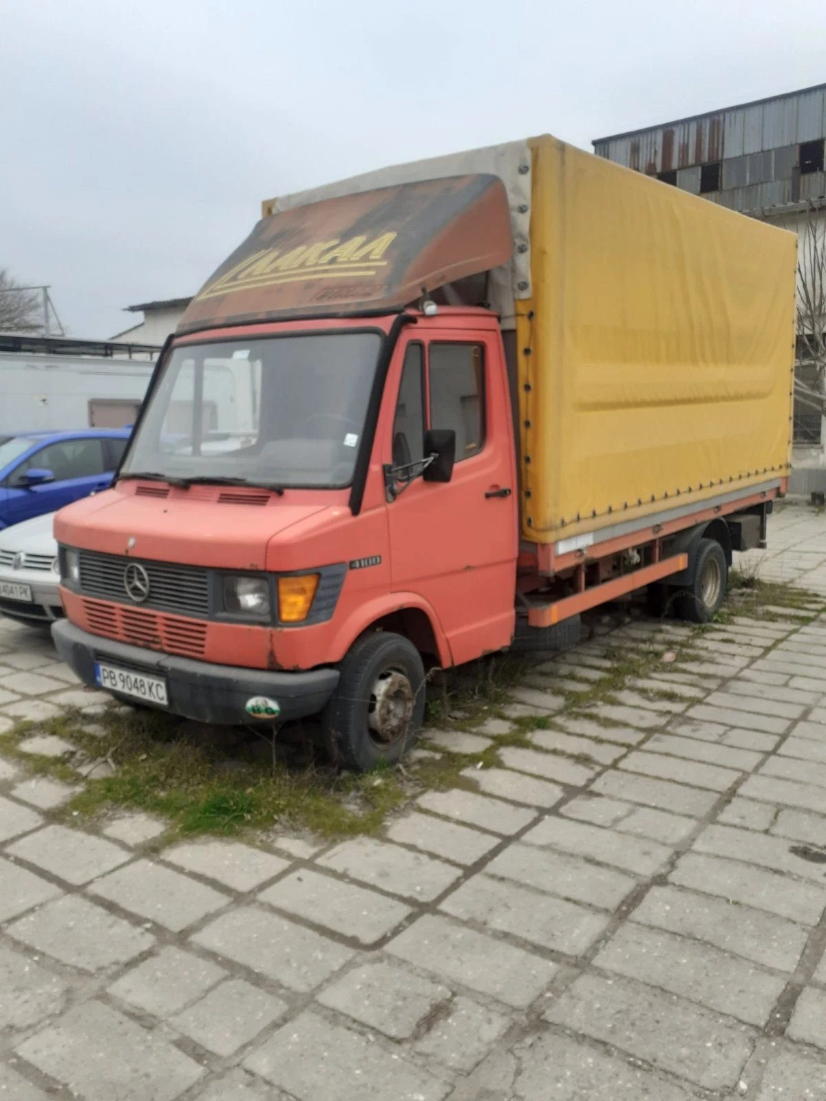 Mercedes-Benz 410