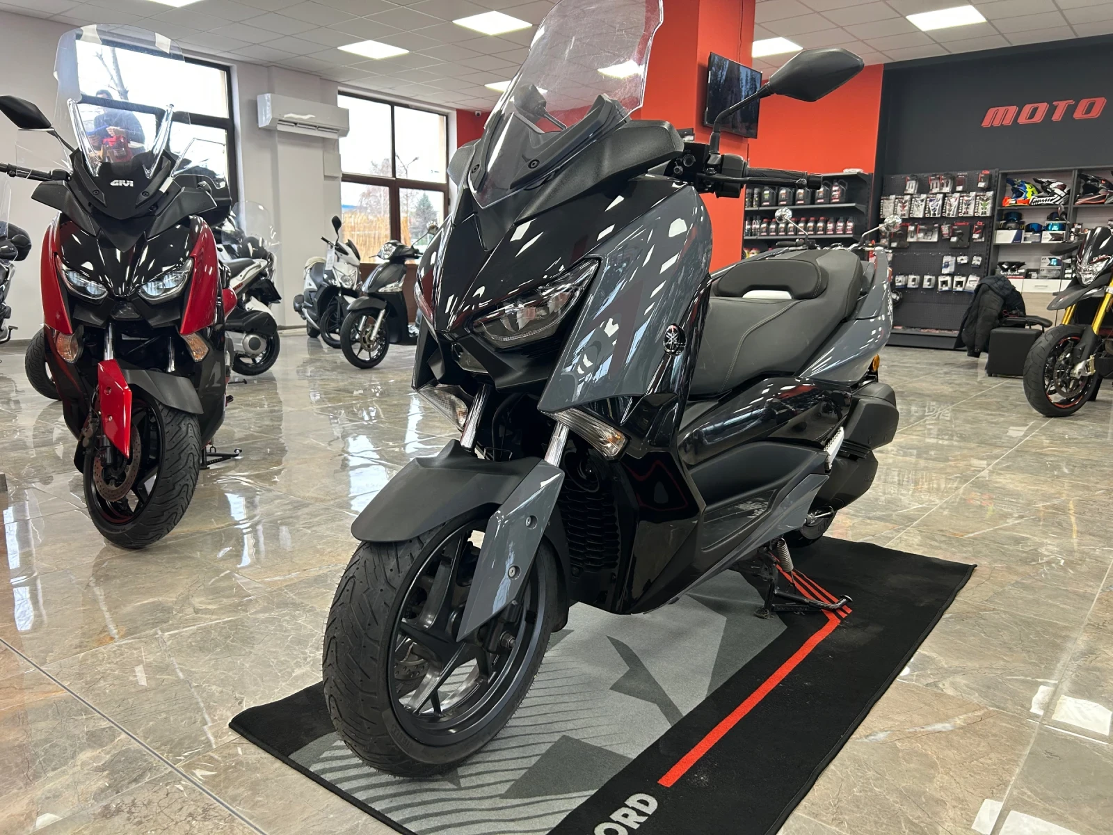 Yamaha X-max 300ABS TC - изображение 8