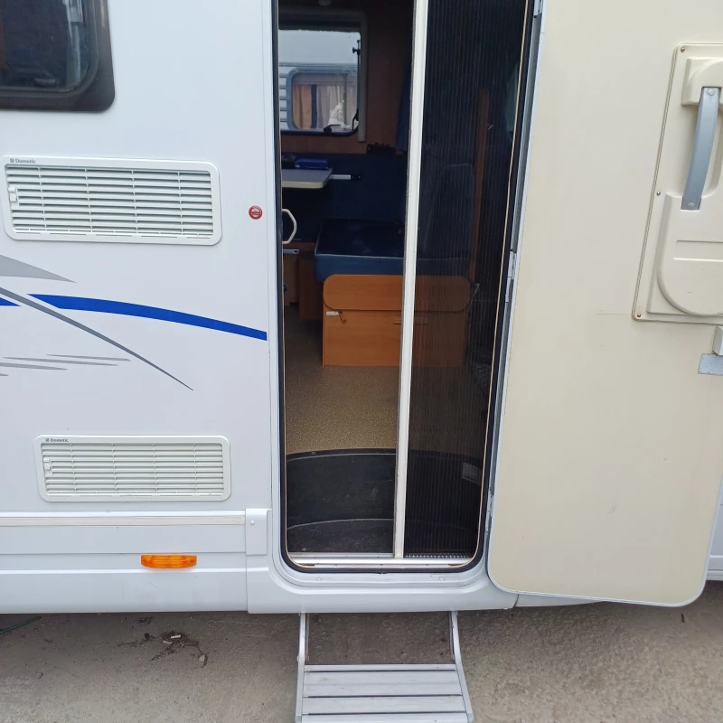 Кемпер Dethleffs, снимка 8 - Каравани и кемпери - 51891223