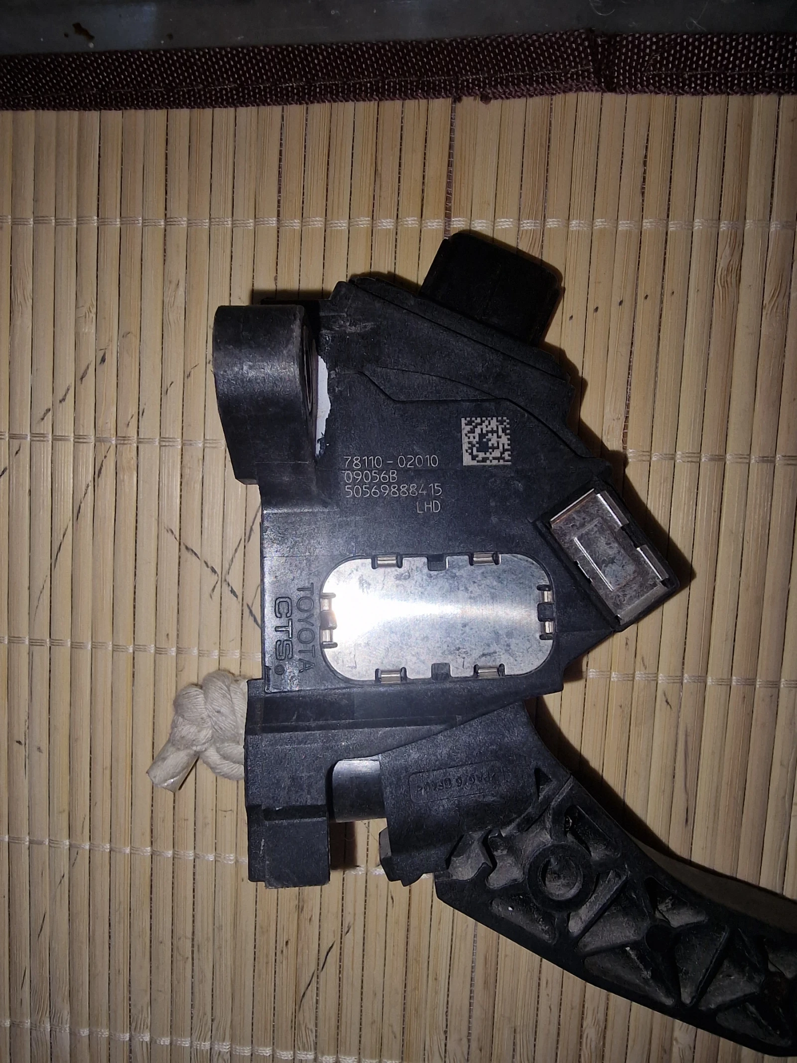 78110-02010 ����� ��� TOYOTA AURIS 7811002010 | Mobile.bg � ����������� 3