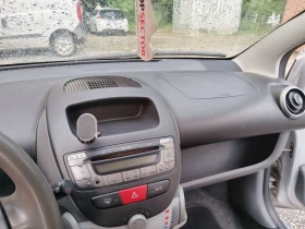 Toyota Aygo, снимка 10
