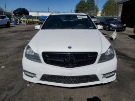     Mercedes-Benz C 300  !   !
