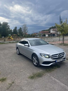 Обява за продажба на Mercedes-Benz E 220 ~38 200 лв. - изображение 1