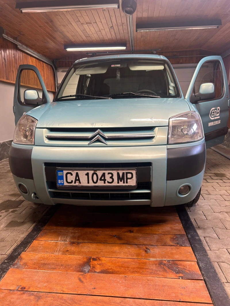 Citroen Berlingo, снимка 1 - Автомобили и джипове - 46557905