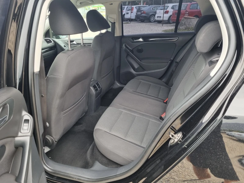 VW Golf 1.6TDI-90PS, снимка 11 - Автомобили и джипове - 47203690