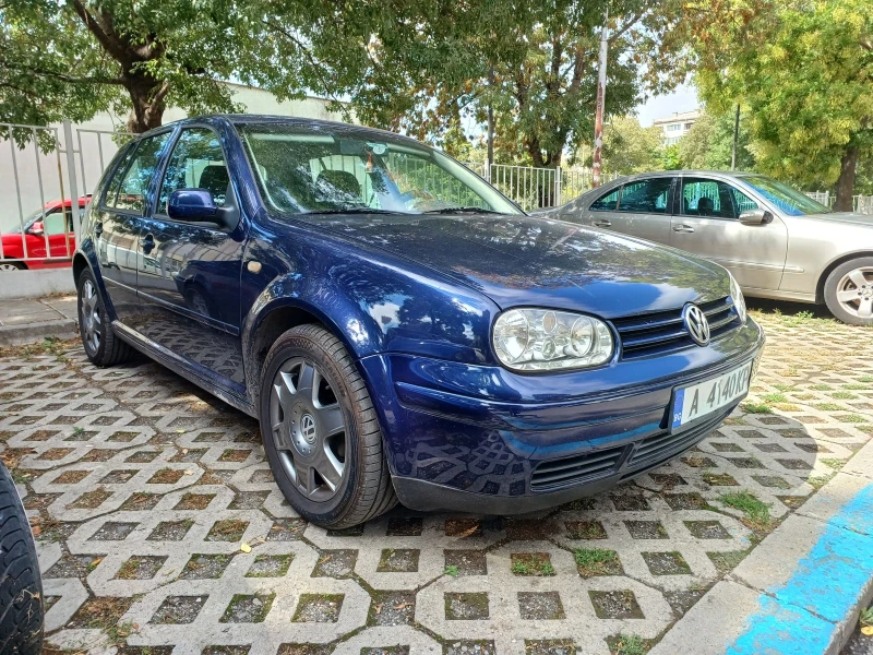 VW Golf, снимка 2 - Автомобили и джипове - 47728332