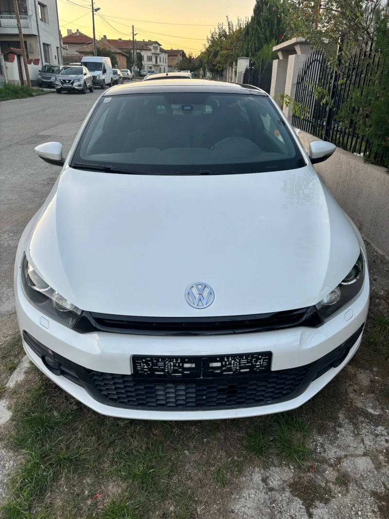 VW Scirocco 2.0 TDI, снимка 2 - Автомобили и джипове - 47603096