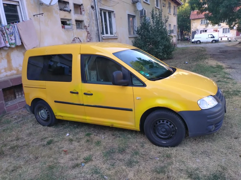 VW Caddy 2.0 SDI, снимка 3 - Автомобили и джипове - 48025035