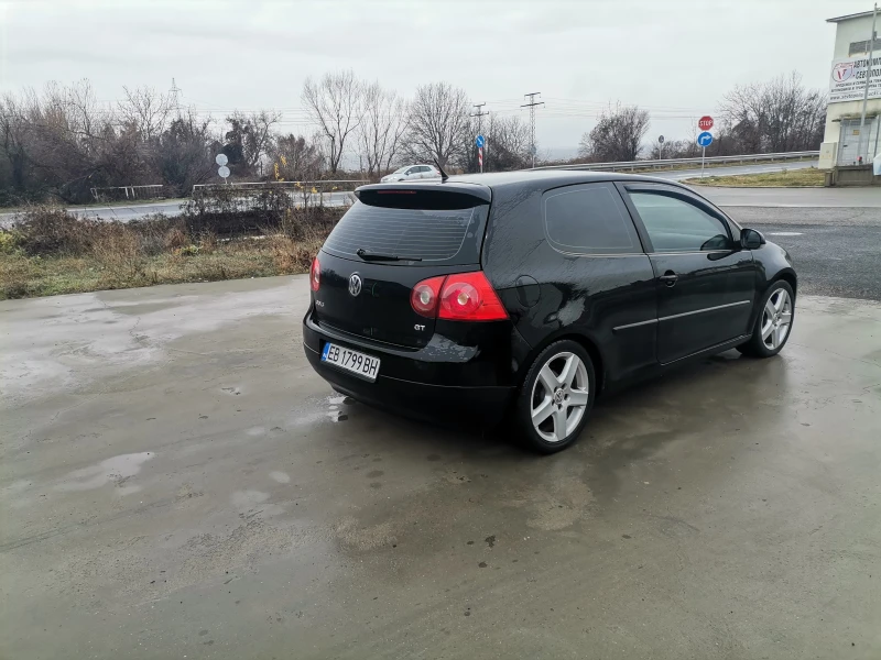 VW Golf 2.0tdi, снимка 3 - Автомобили и джипове - 48273093