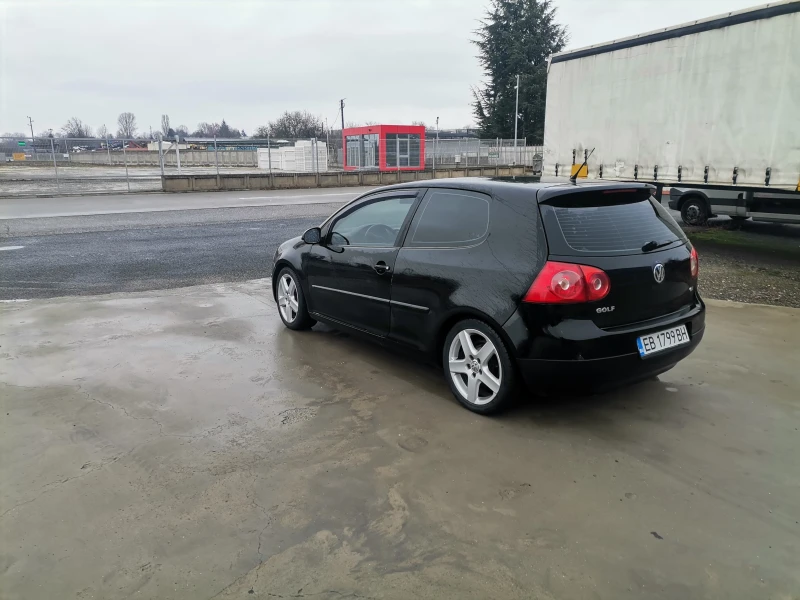 VW Golf 2.0tdi, снимка 4 - Автомобили и джипове - 48273093