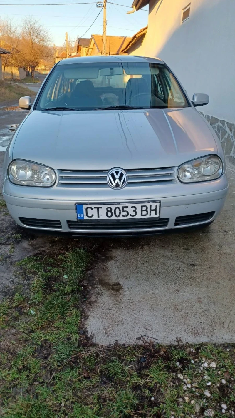 VW Golf TDI, снимка 1 - Автомобили и джипове - 48512859