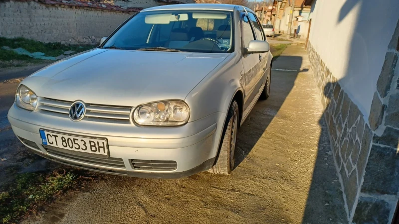 VW Golf TDI, снимка 3 - Автомобили и джипове - 48512859