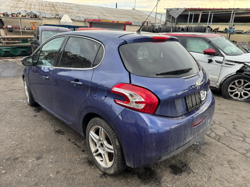 Peugeot 208 1.6, снимка 3 - Автомобили и джипове - 48585414