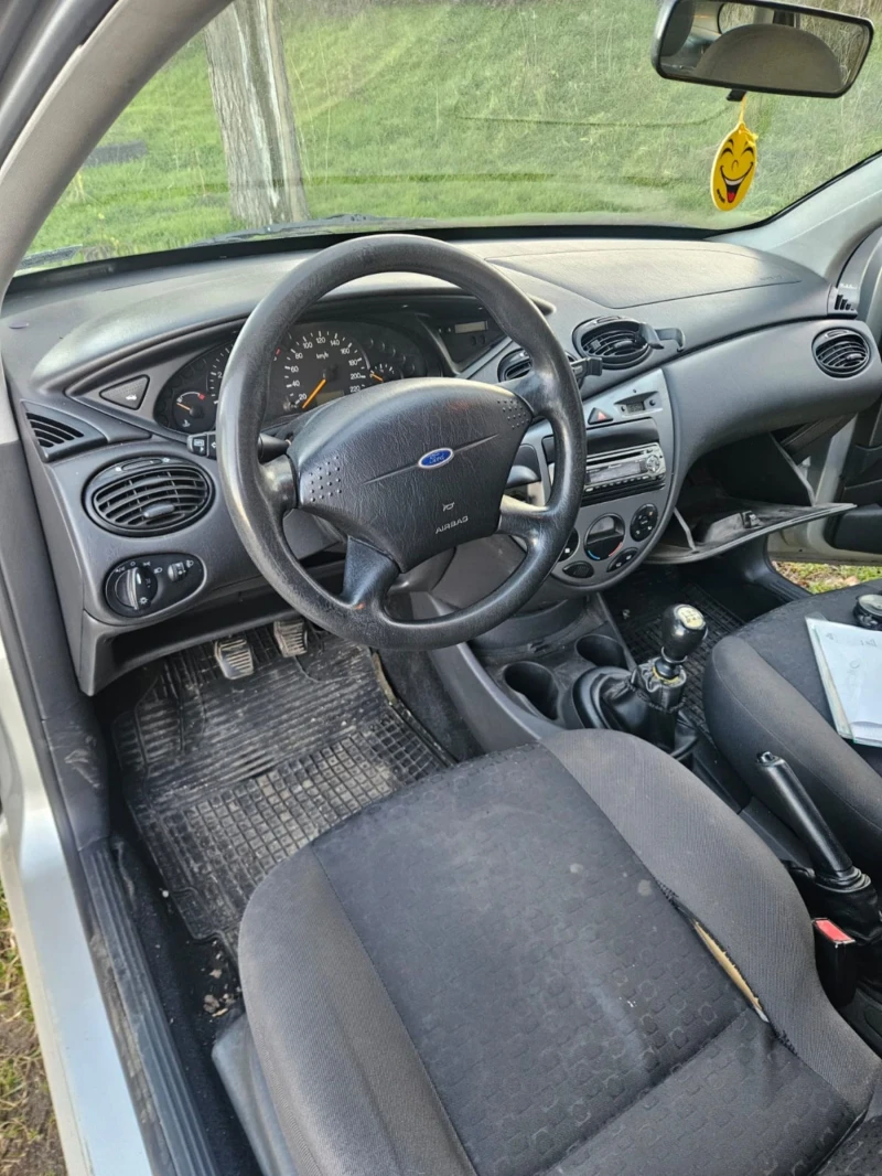 Ford Focus 1.8TDCI, снимка 5 - Автомобили и джипове - 49092335