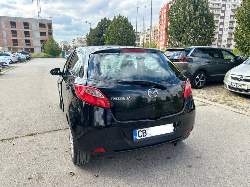 Mazda 2 1.4 Бензин/Газ, снимка 3 - Автомобили и джипове - 52460358