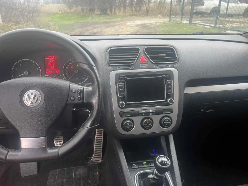 VW Scirocco Турбо / 186к.с., снимка 10 - Автомобили и джипове - 52736986