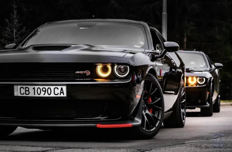 Dodge Challenger, снимка 3 - Автомобили и джипове - 53541040