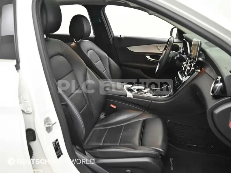 Mercedes-Benz C 220 ПОДГРЕВИ/ШИБИДАХ/ФИКСИРАНА ЦЕНА ДО БЪЛГАРИЯ, снимка 9 - Автомобили и джипове - 54998139