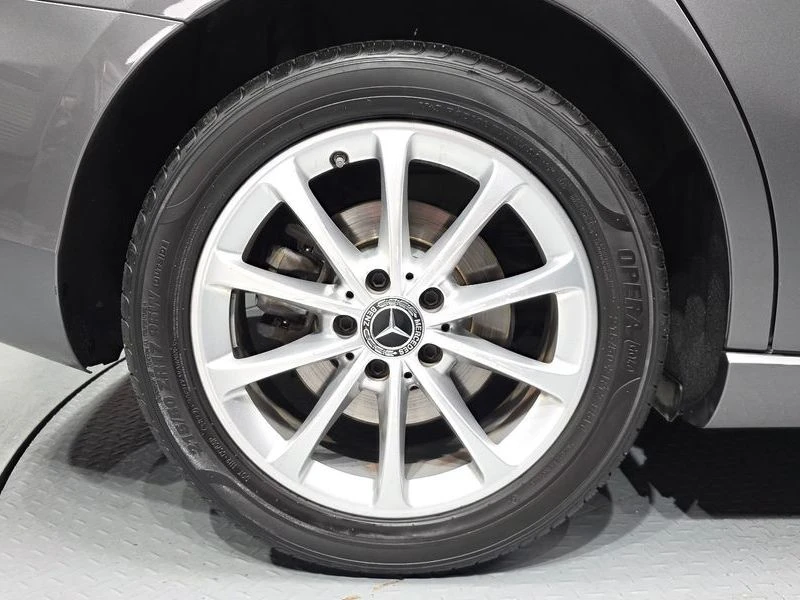 Mercedes-Benz A 220 A220 Sedan| 190�.�.| ���.��������� | Mobile.bg � ����������� 5