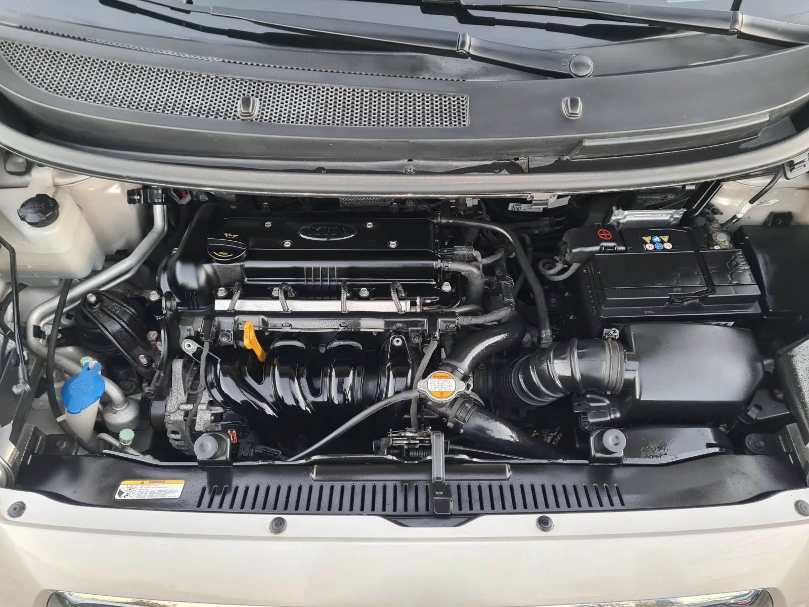 Kia Venga 1.4i 90p.s SWISS  | Mobile.bg   16