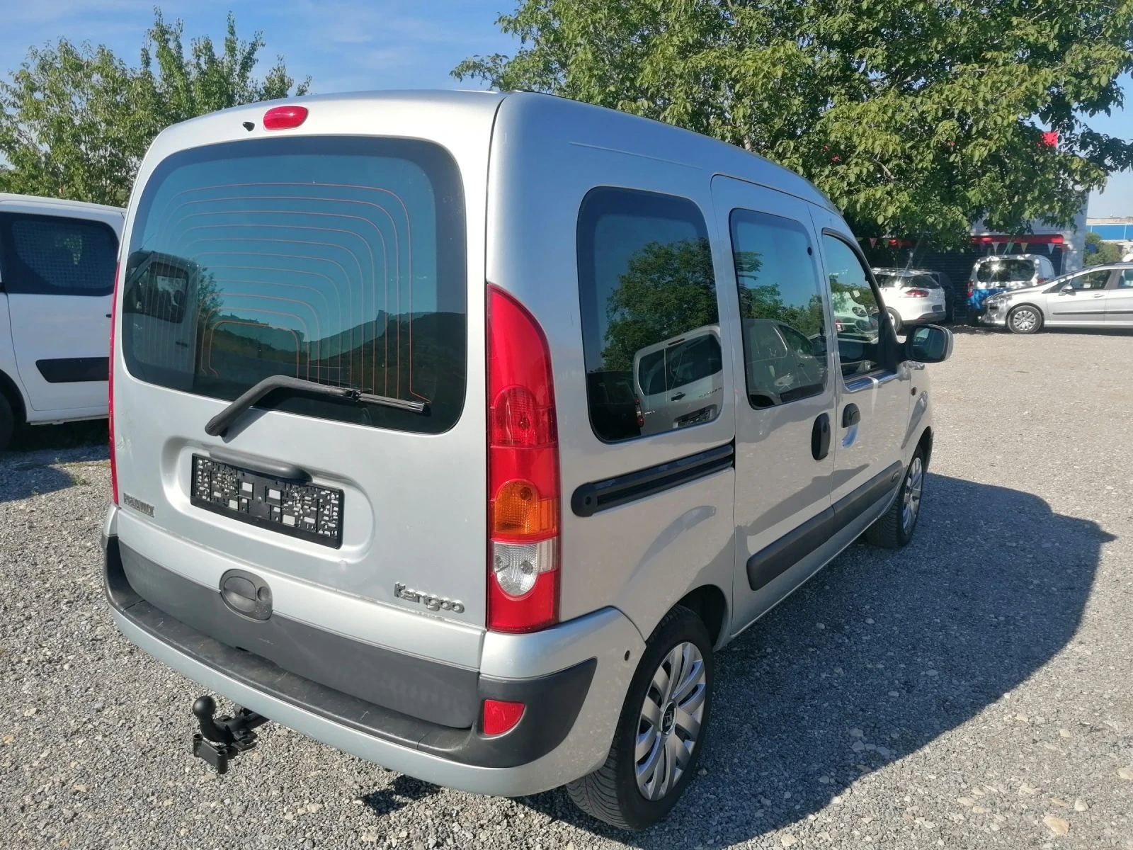 Renault Kangoo 1.6i KLIMATIK - изображение 6