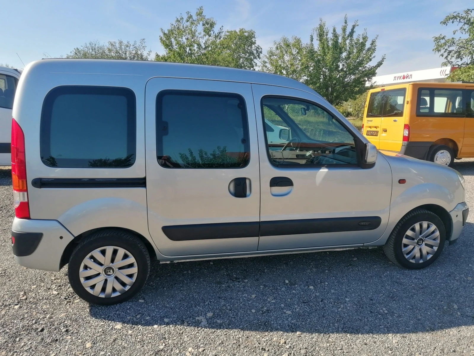 Renault Kangoo 1.6i KLIMATIK - изображение 5