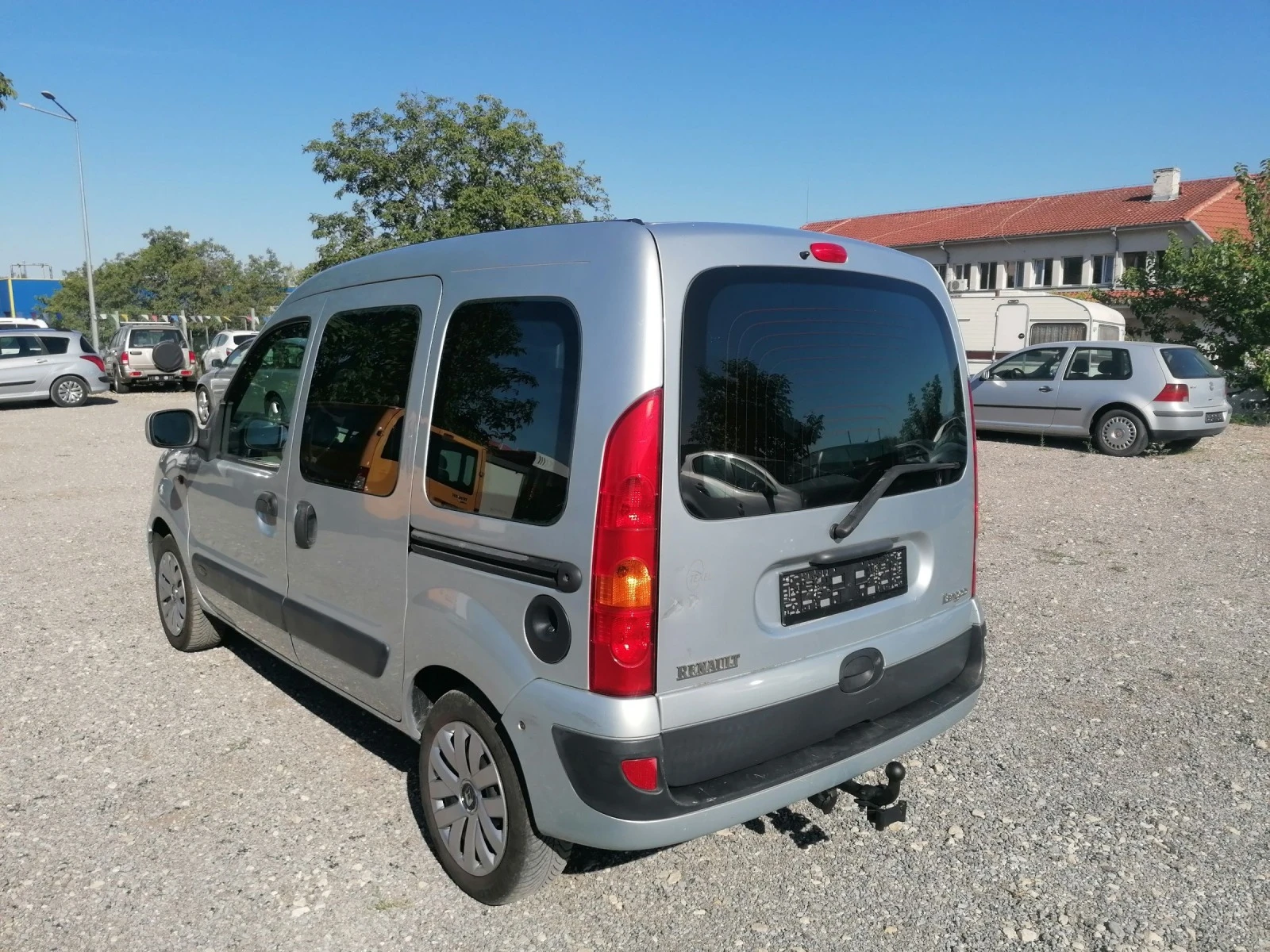 Renault Kangoo 1.6i KLIMATIK - изображение 8