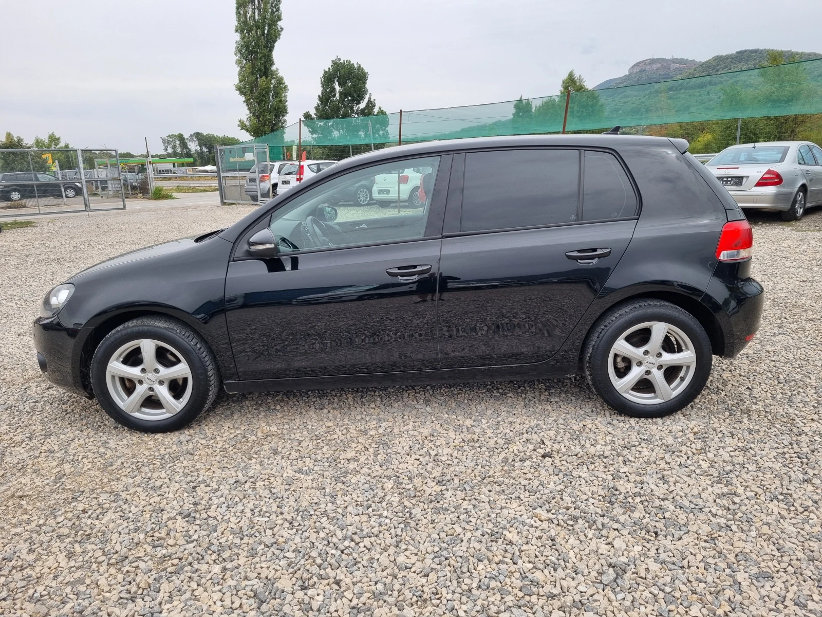 VW Golf 1.6TDI-90PS - изображение 8