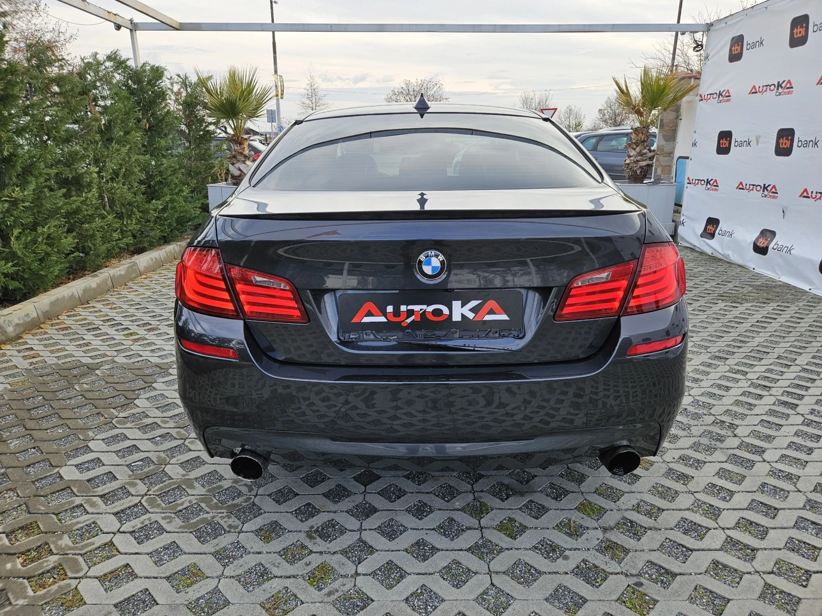 BMW 535 3.0i-306кс= АВТОМАТ= M PACKET= КАМЕРА= KEYLESS - изображение 4