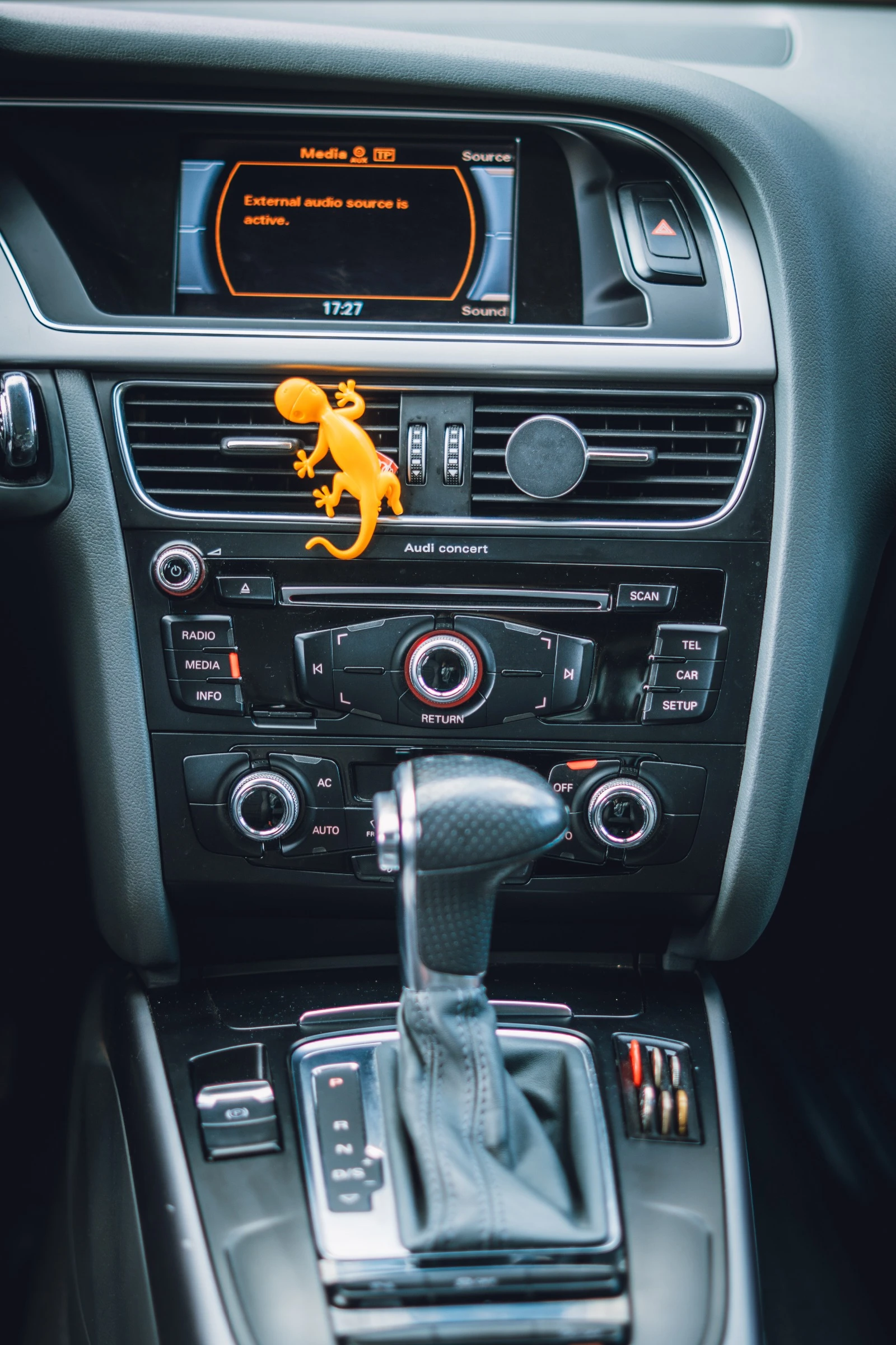 Audi A4 2.0TDI | Mobile.bg   12