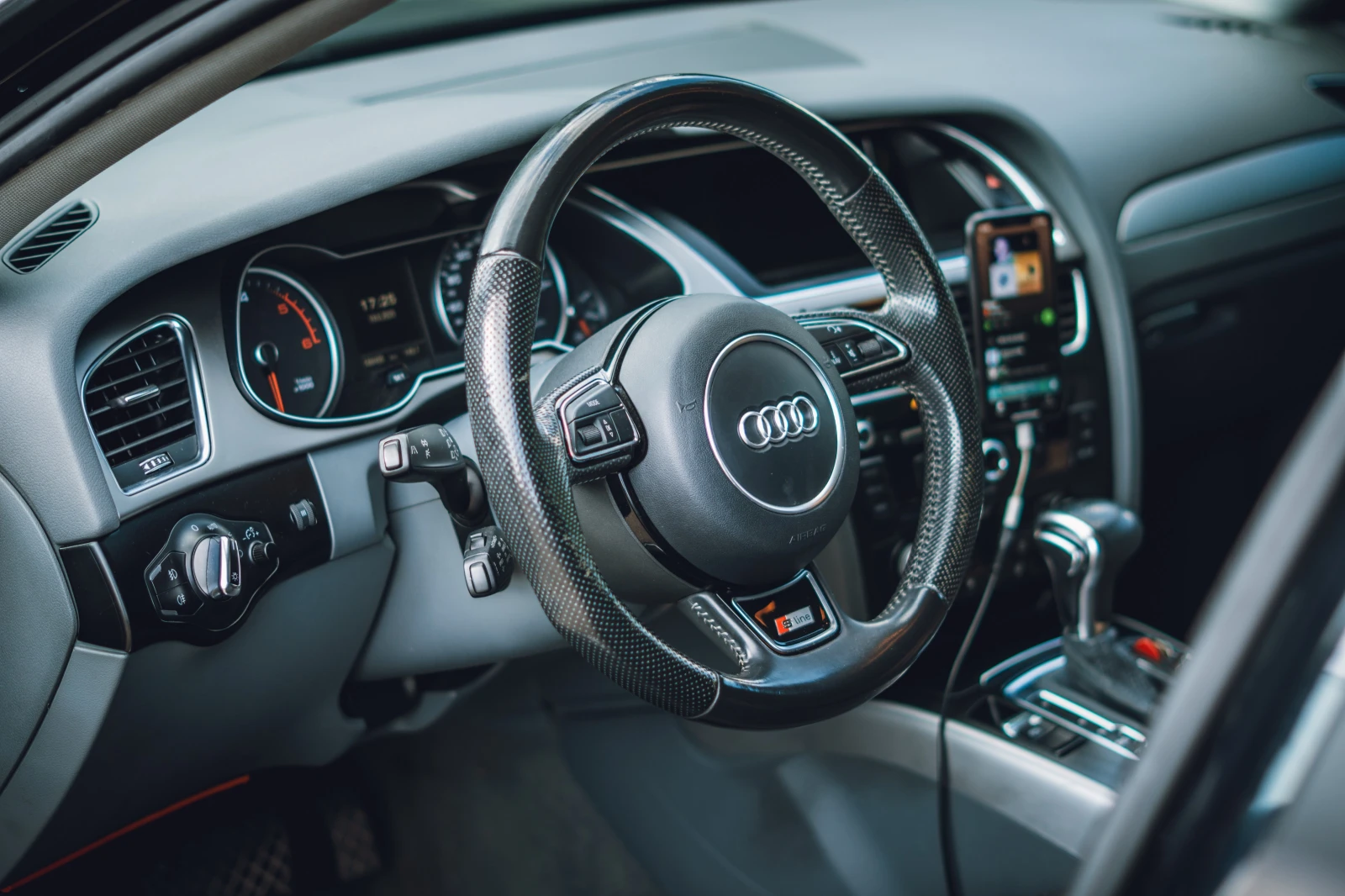 Audi A4 2.0TDI - изображение 9