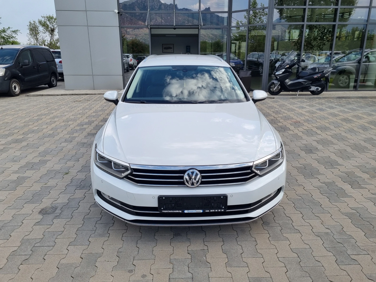 VW Passat 2.0TDi-DSG * EXECUTIVE* DIGITAL, ОБДУХВАНЕ, Кожа L - изображение 2