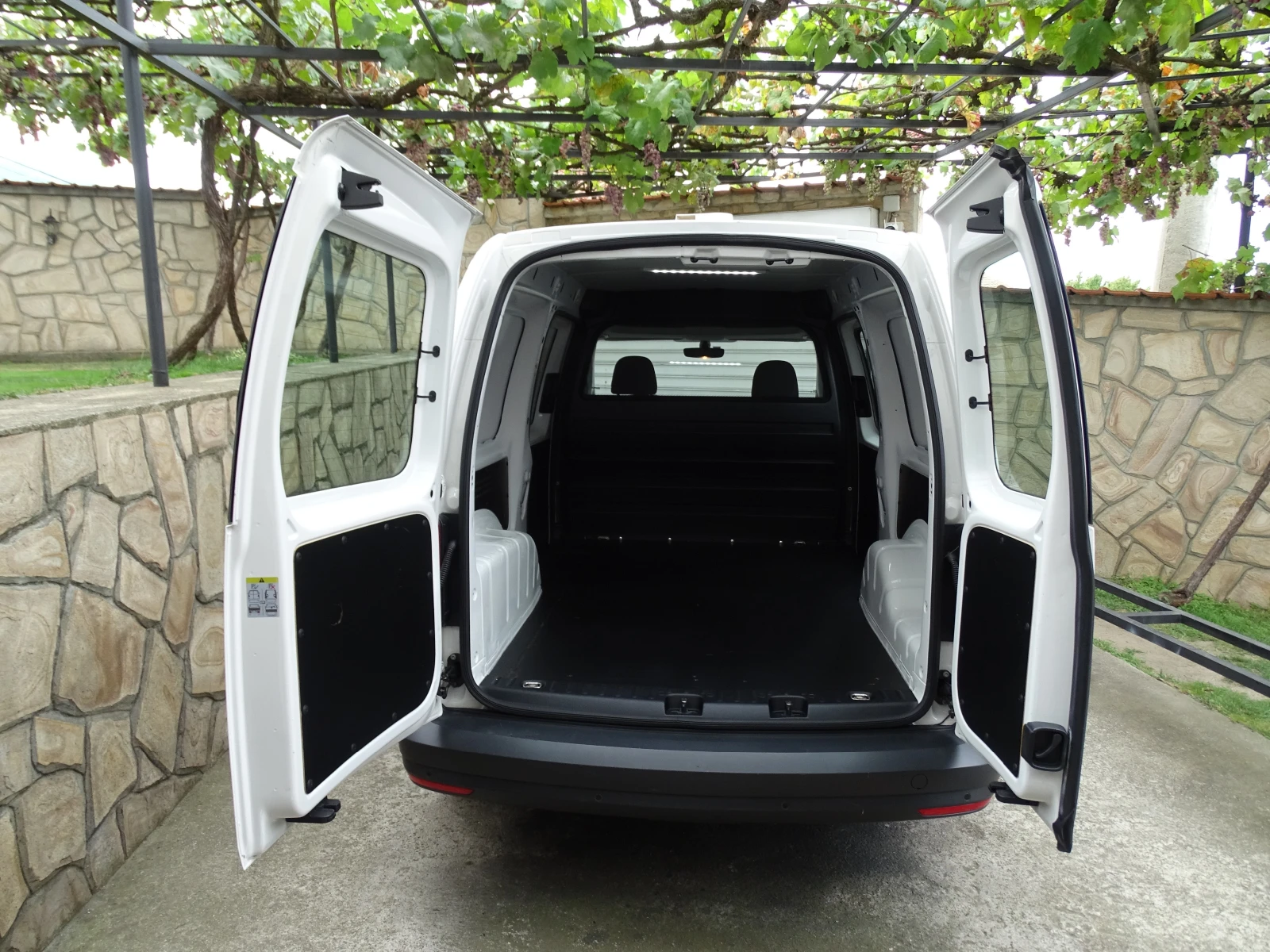 VW Caddy 1.4 KLIMA CNG N1 MAXI  EURO 6 A | Mobile.bg   14