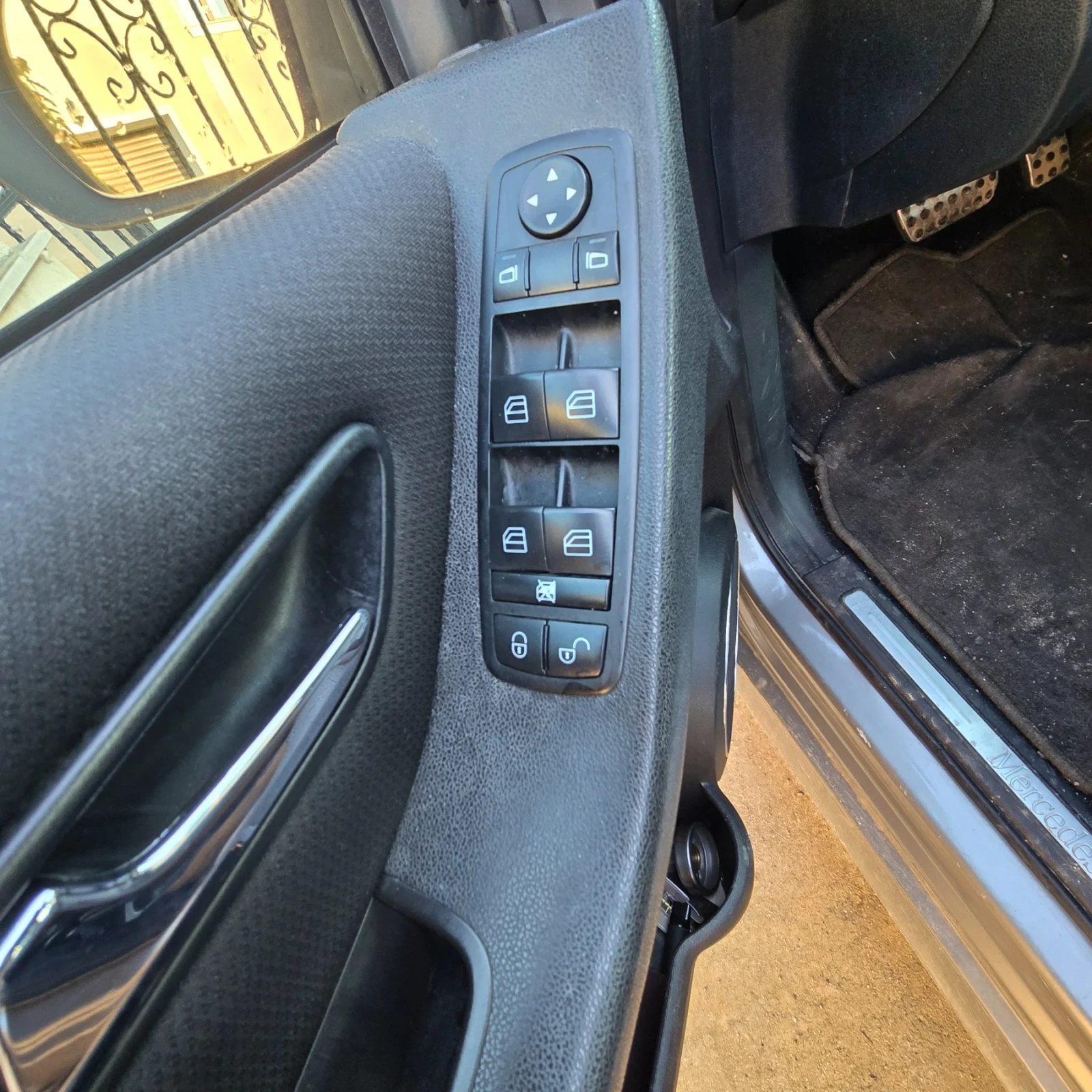 Mercedes-Benz B 200  - изображение 5